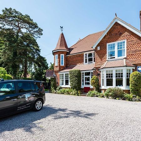 The Lawn Guest House Gatwick Χόρλι Εξωτερικό φωτογραφία