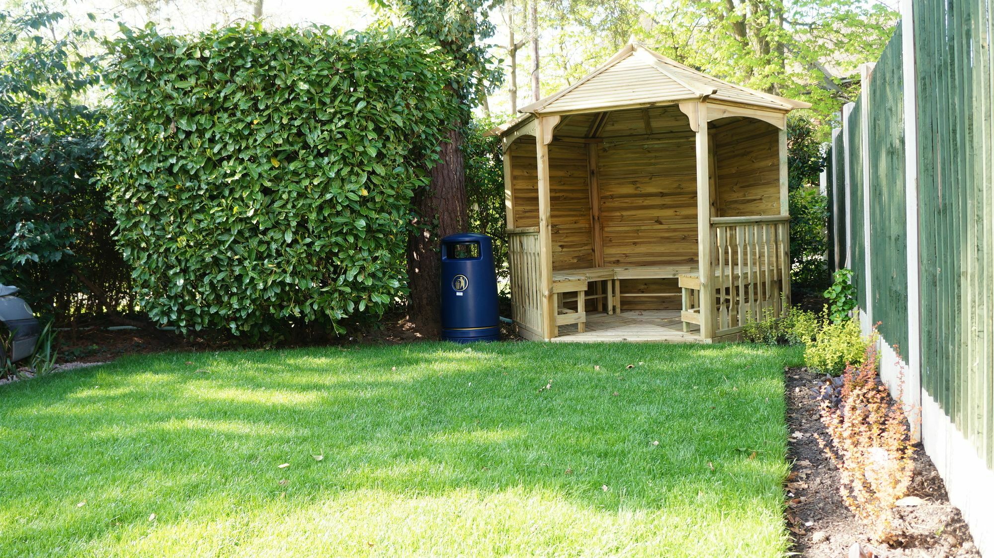 The Lawn Guest House Gatwick Χόρλι Εξωτερικό φωτογραφία